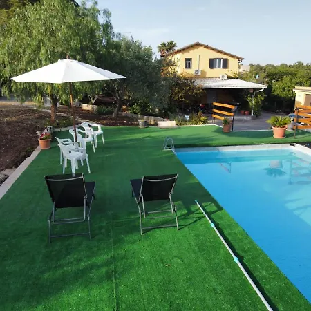 Holiday home Case Vacanze San Francesco Canicattini Bagni
